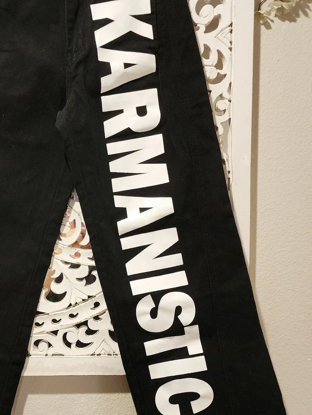 DEKAYED KARMANISTIC WIDE LEG STARIGHT JEANS STREETWEAR SIZE SMALL
